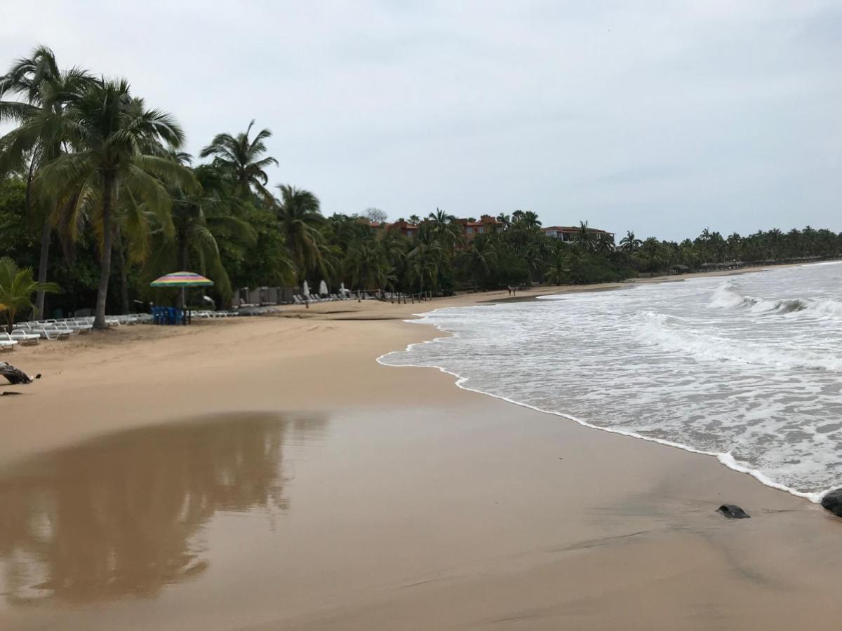 Casa Romantica De Playa Ixtapa  Esterno foto